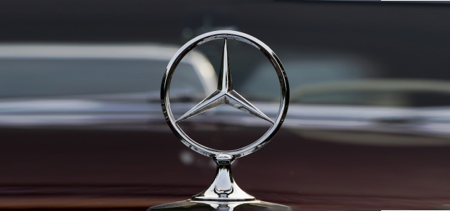 Mercedes Benz trademark metaverse